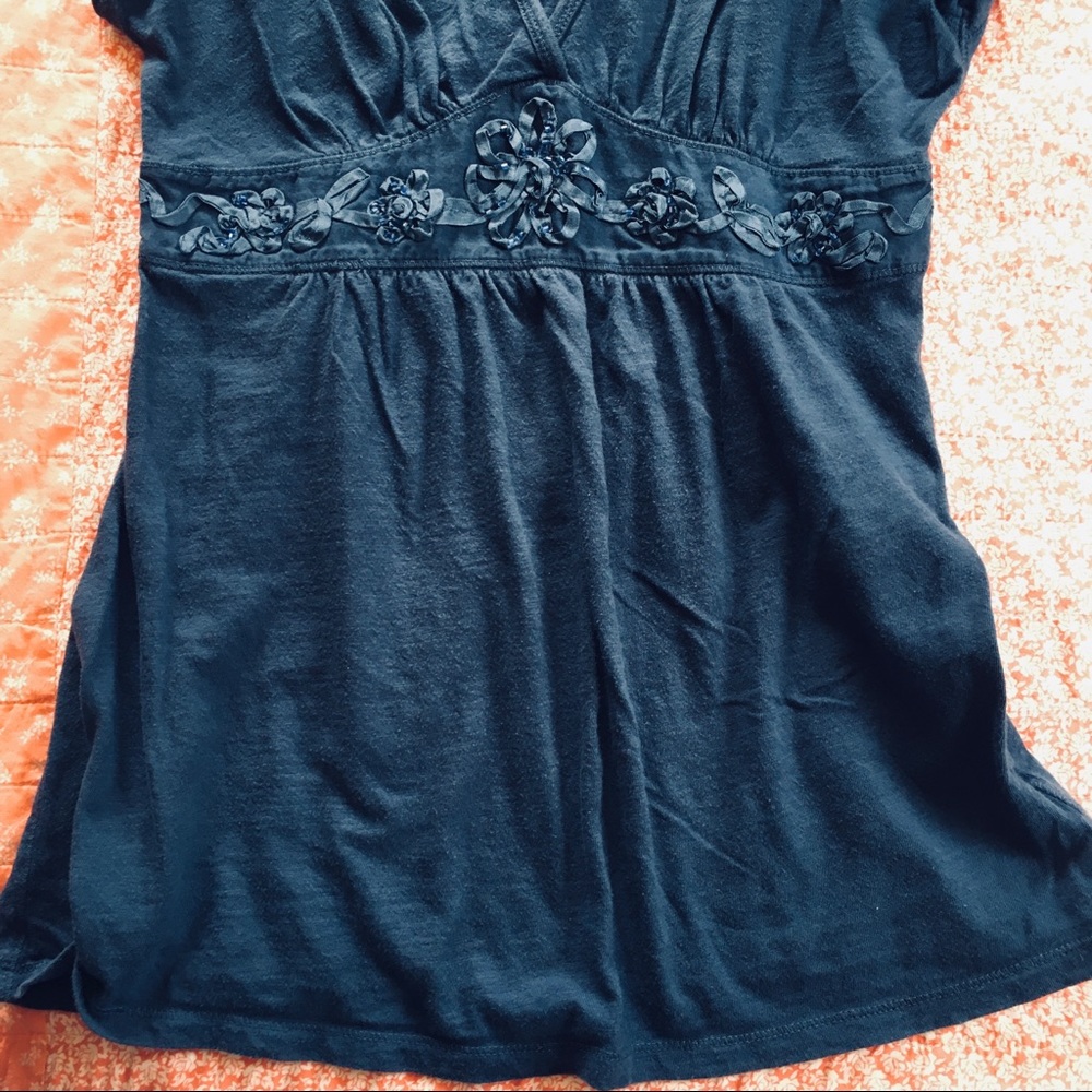 American Eagle top
